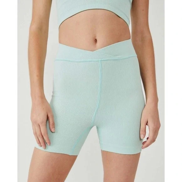 Free People Movement Free Throw Short in Turquoise Mint - Picture 2 of 4